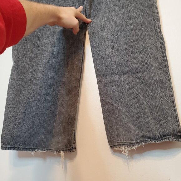 NOT FOR SALE Poshmark will Restrict Sellers Accounts If We Delete Too Many Items - Picture 5 of 6